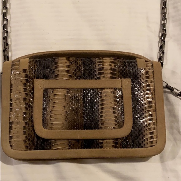 PIERRE HARDY PYTHON ALPHA SAC CLUTCH/C OVER - Picture 10 of 14